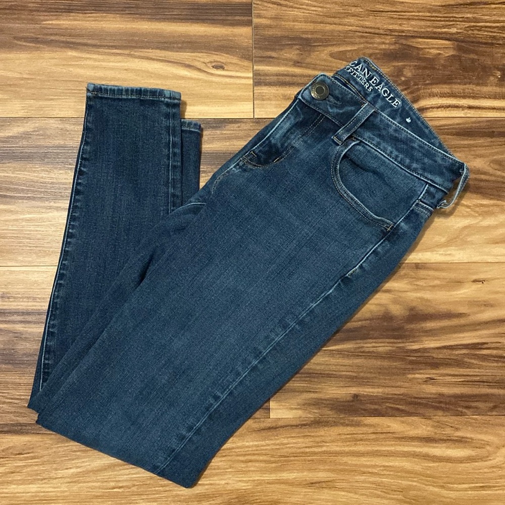 Low rise American eagle jean